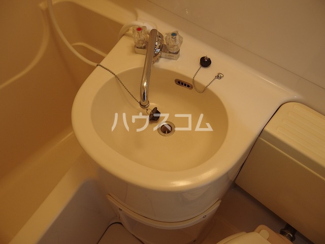 13/30 洗面