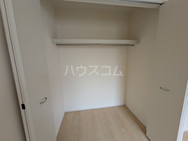 13/30 収納