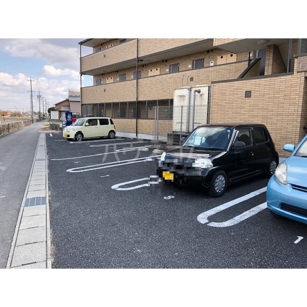 3/11 駐車場