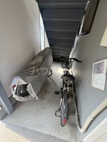 27/28 駐車場