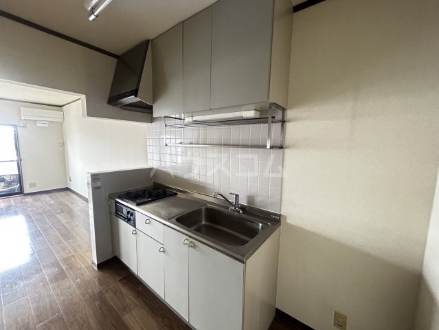 16/30 キッチン