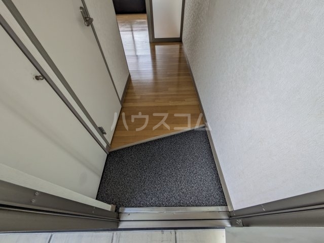 6/16 玄関
