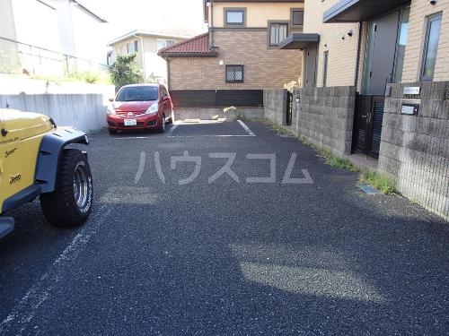 14/15 駐車場