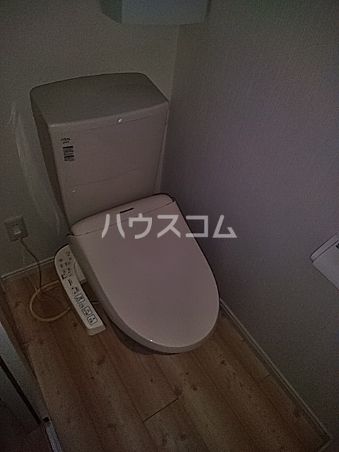 13/30 トイレ