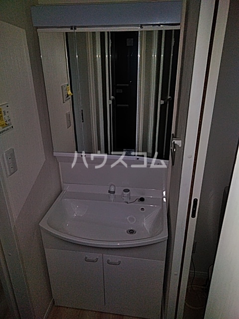 14/30 洗面