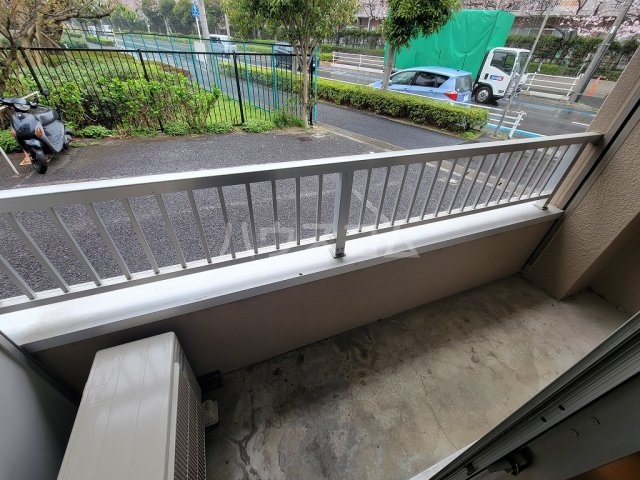 21/30 バルコニー