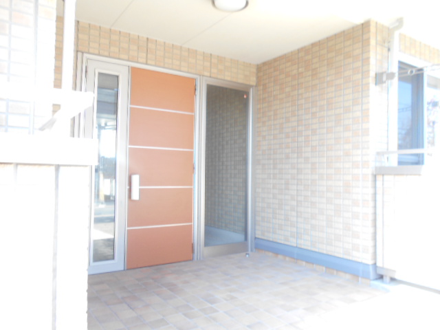 22/30 エントランス