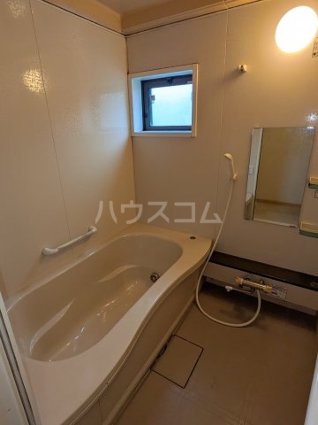 13/24 浴室