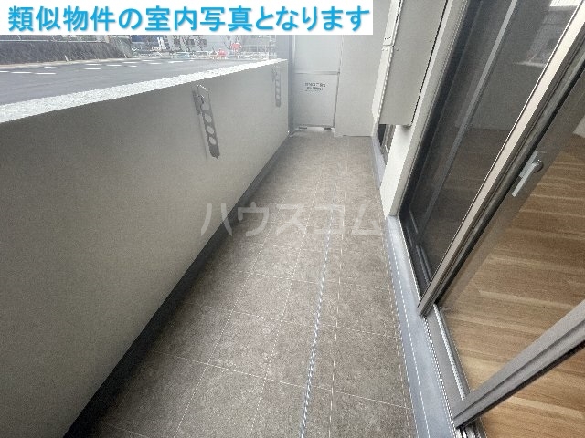 13/25 バルコニー