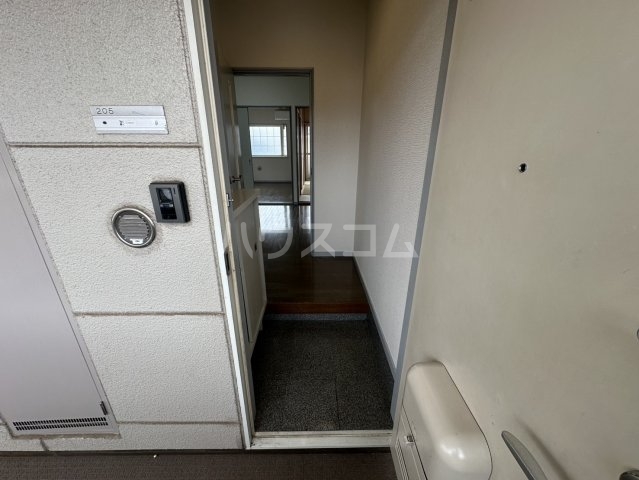 15/30 玄関