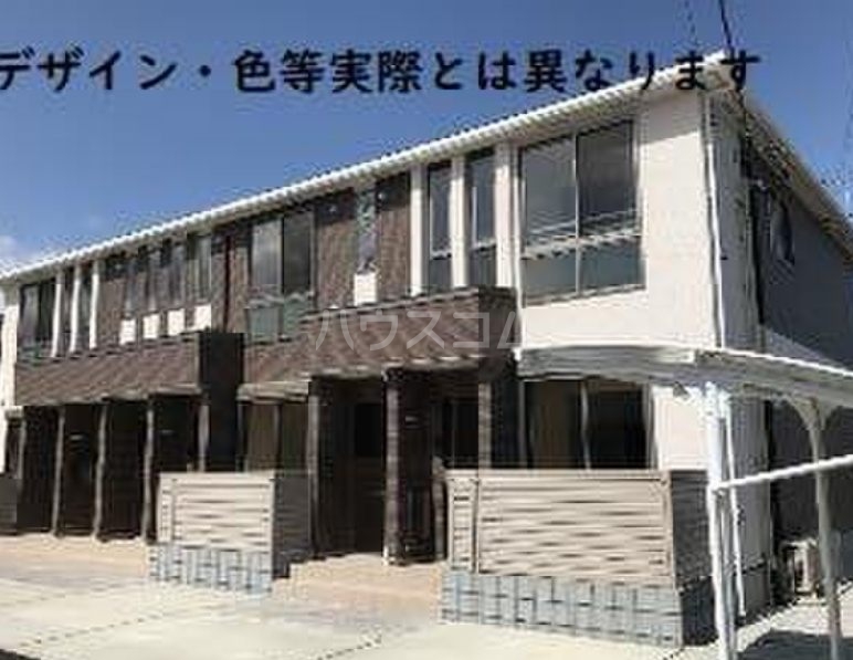 24/30 エントランス