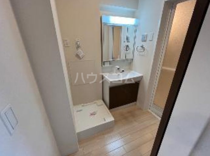 17/30 洗面