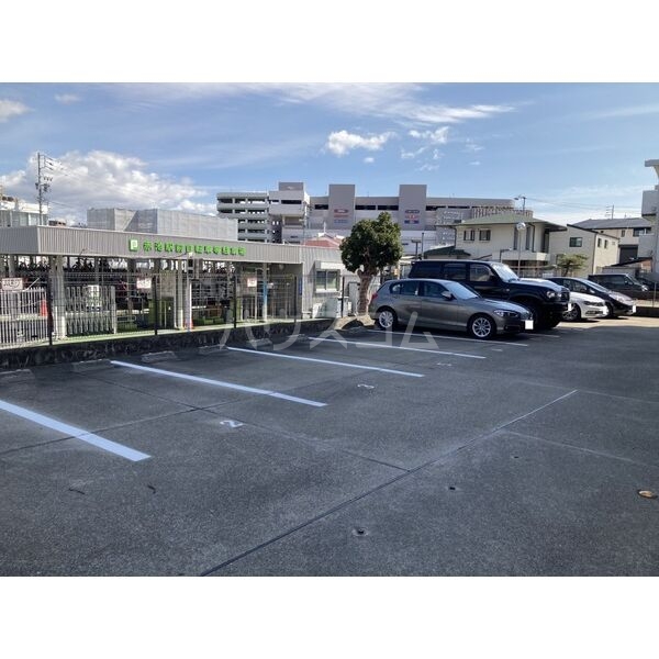 17/21 駐車場
