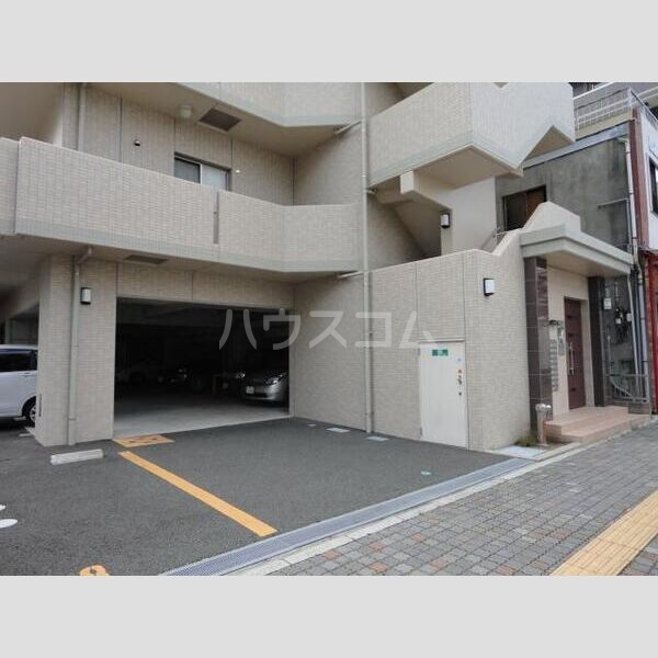 15/26 駐車場