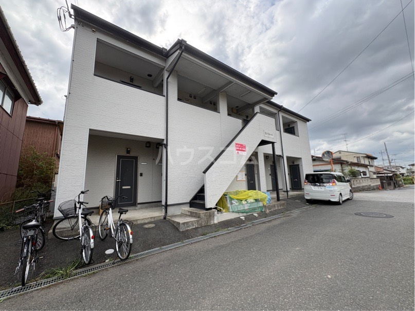 28/30 駐車場
