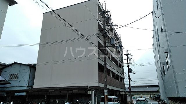 2/30 外観