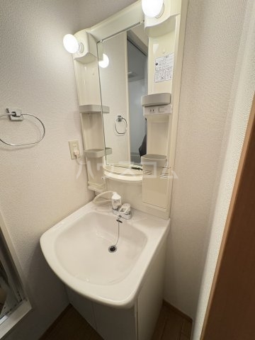 16/30 洗面
