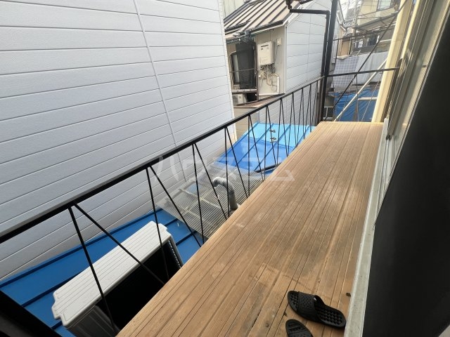 26/30 バルコニー