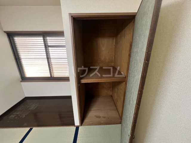 16/30 収納