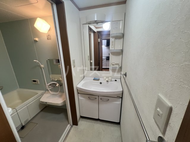 23/30 洗面