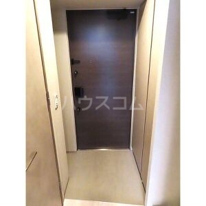 5/18 玄関