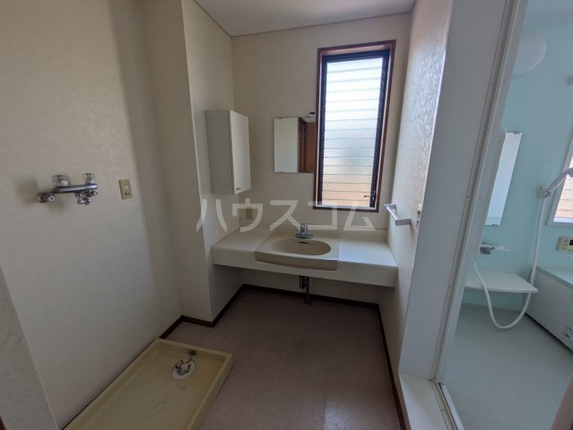 15/30 洗面