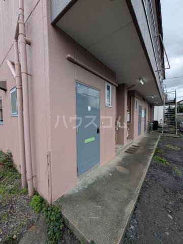 16/18 エントランス