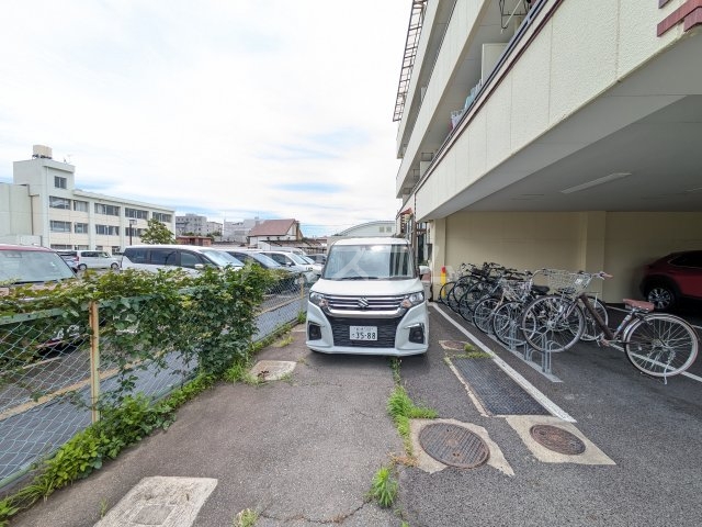 29/30 駐車場