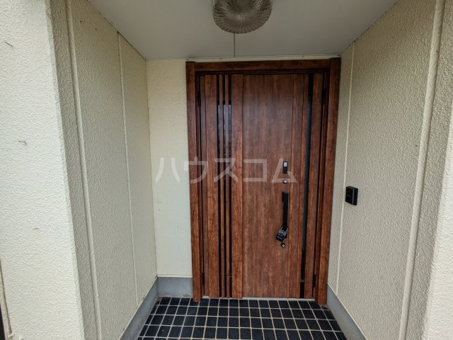 14/30 玄関