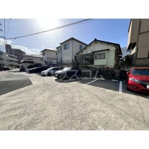 19/30 駐車場