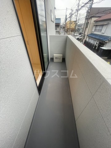 20/30 バルコニー