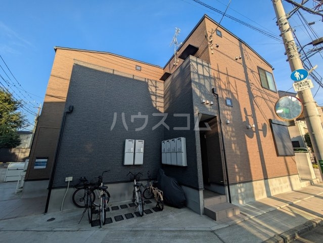 2/30 外観