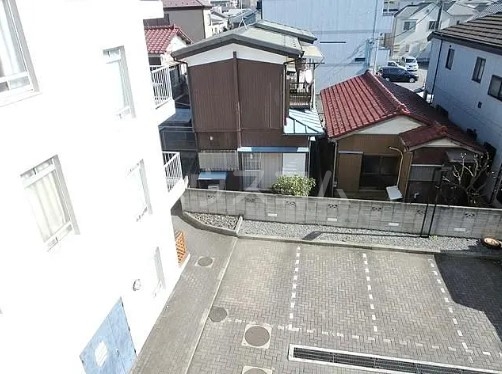 4/12 駐車場