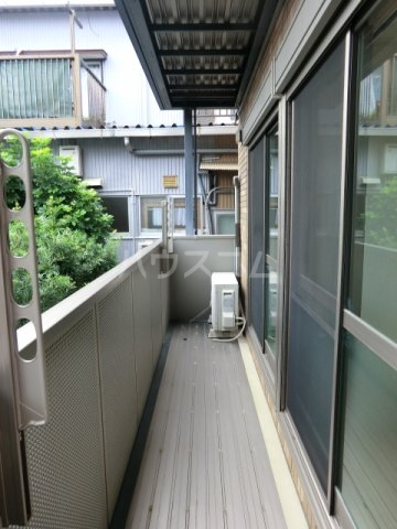 15/22 バルコニー