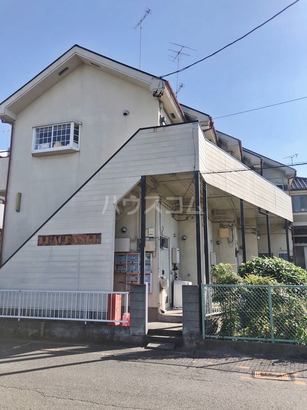 2/30 外観
