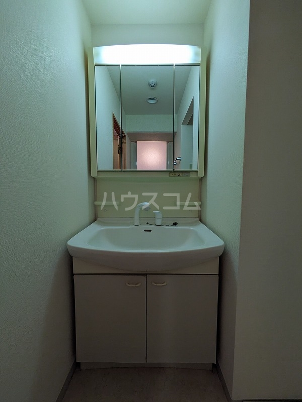 14/30 洗面