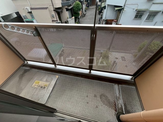 19/30 バルコニー