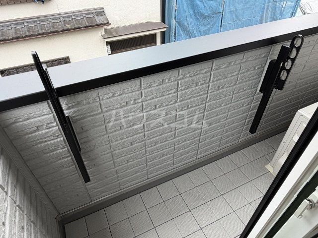 14/28 バルコニー