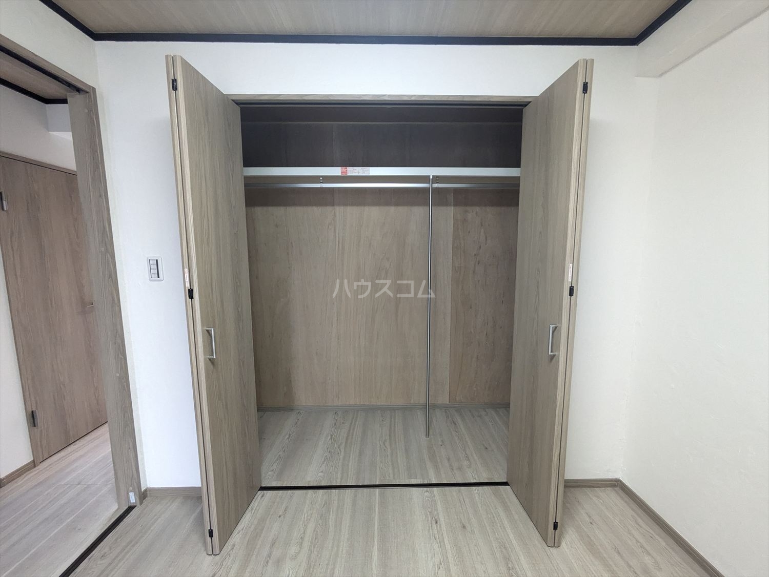 13/30 収納