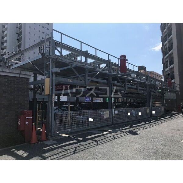 15/23 駐車場