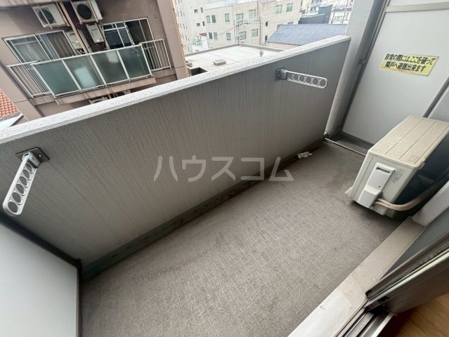 21/30 バルコニー