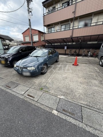 2/11 駐車場