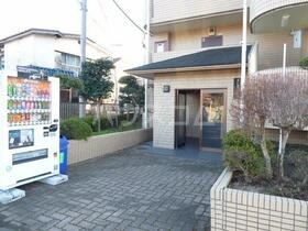 2/6 エントランス