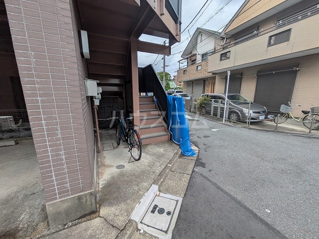 29/30 エントランス