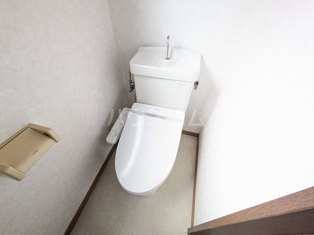 16/30 トイレ