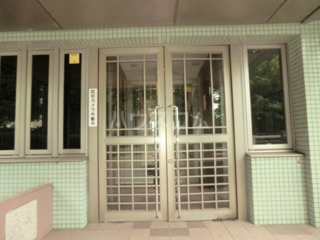 16/26 エントランス