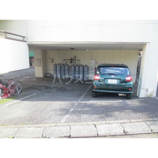 3/6 駐車場