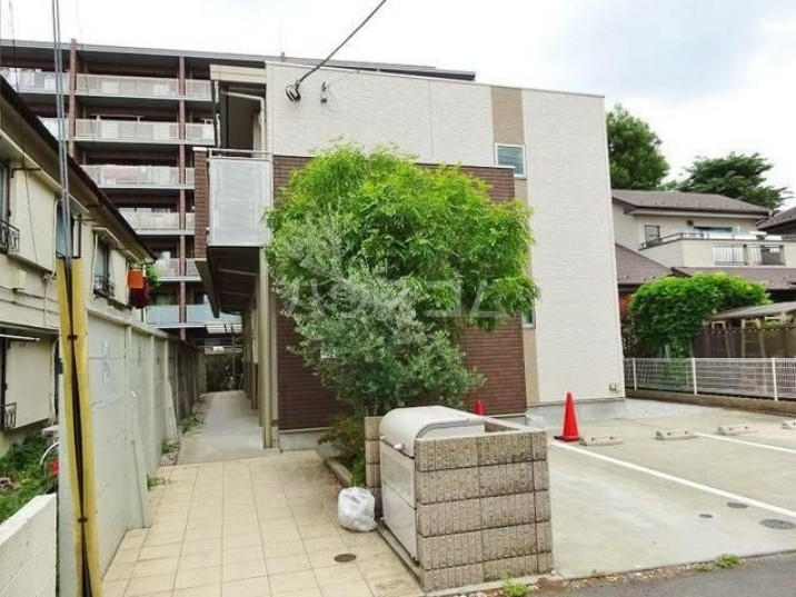 15/24 エントランス
