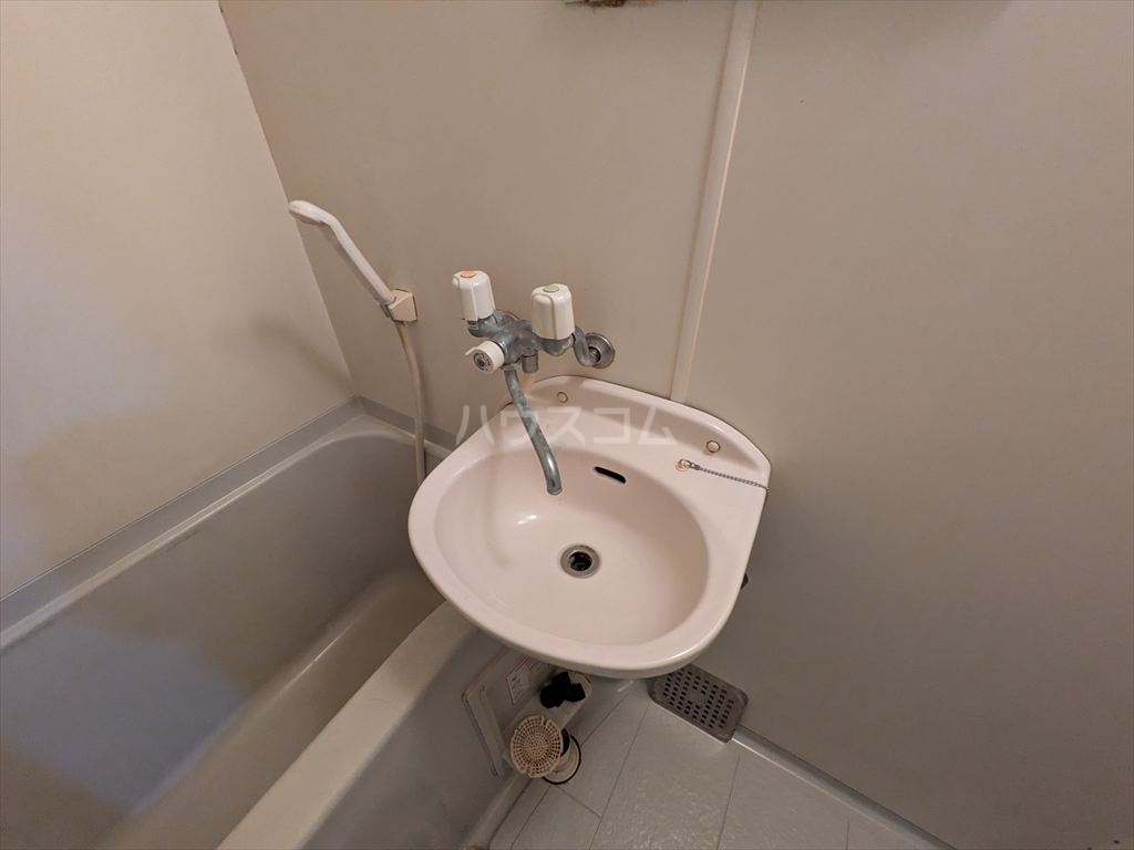 15/30 洗面