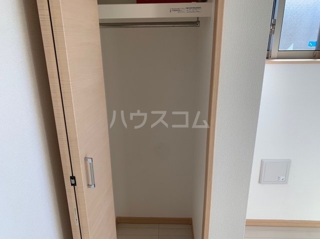 13/30 収納